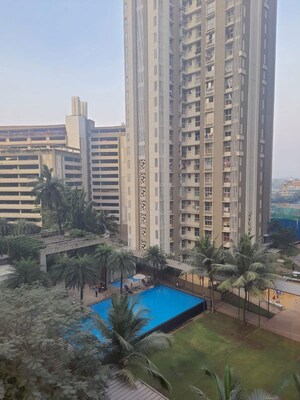 1 BHK Apartment For Rent in Lodha Amara, Kolshet Road