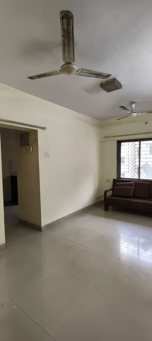 Room in 1 BHK Apartment at Haware Estate, Kasarvadavali – for Rent