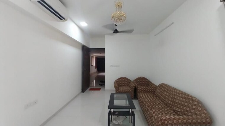 Living Room, lodha-splendora 1 Bedroom 550 Sq.Ft. Apartment In Ghodbunder Road Thane 10599350