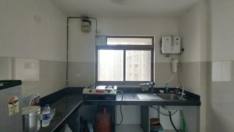 Kitchen, lodha-splendora 1 Bedroom 550 Sq.Ft. Apartment In Ghodbunder Road Thane 10599350