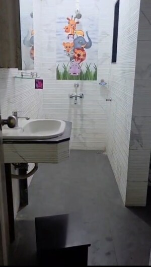 Bathroom in 1 BHK Apartment at Rajnigandha CHS Vasant Vihar, Vasant Vihar – for Rent