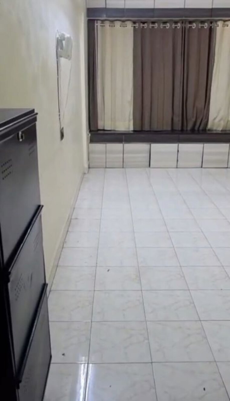 Balcony, rajnigandha-chs-vasant-vihar 1 Bedroom 550 Sq.Ft. Apartment In Vasant Vihar Thane 10599377