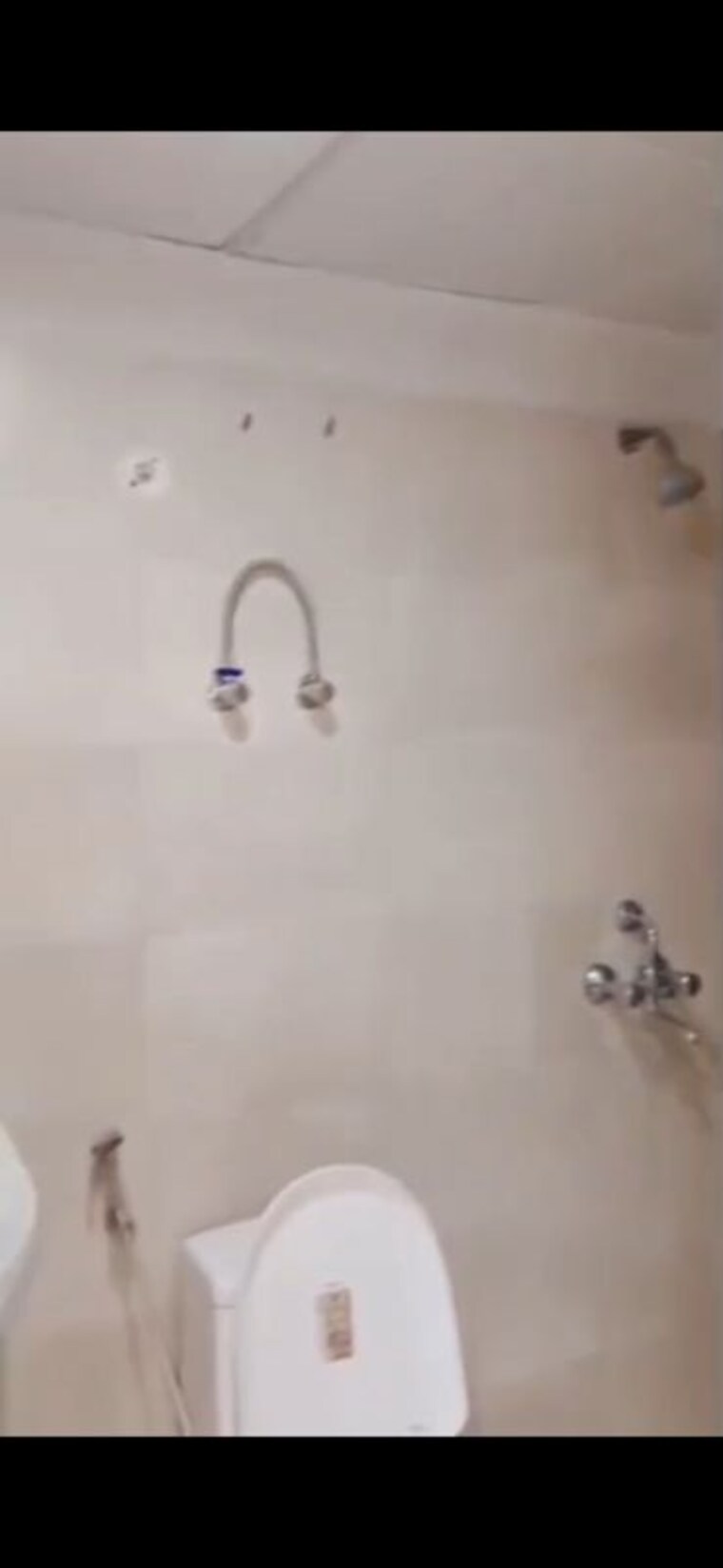 Bathroom, nitishree-aura-chimera 2 Bedroom 955 Sq.Ft. Apartment In Raj Nagar Extension Ghaziabad 10599385