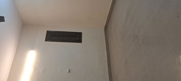 Living Room, sarita vihar 3 Bedroom 2500 Sq.Ft. Apartment In Sarita Vihar Delhi 10599378