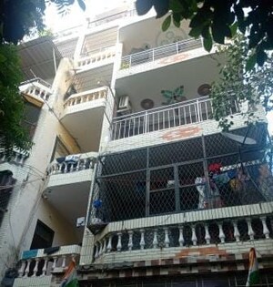  Apartment For Sale in Zamrudpur
