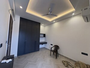 Bathroom in 3.5 BHK Apartment at Anant Raj The Estate Floors, Sector 63a – for Rent