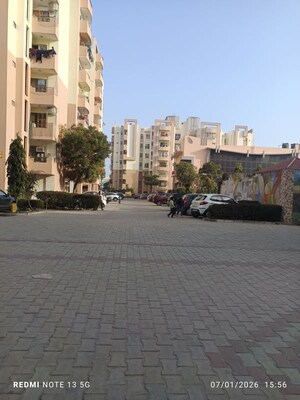  Apartment For Sale in Jaitpur