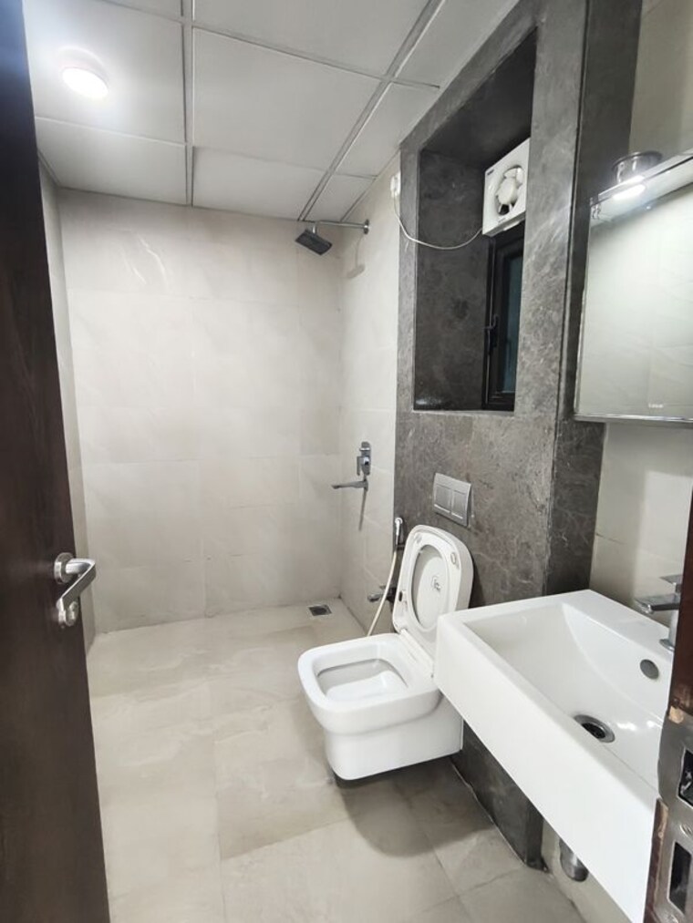 Bathroom, celestia-spaces 2 Bedroom 1150 Sq.Ft. Apartment In Parel Mumbai 10599423