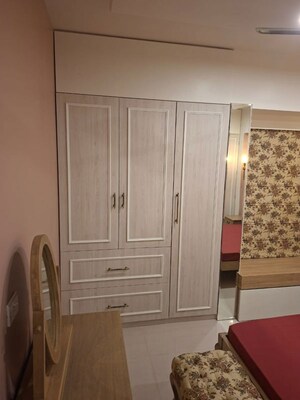 Bathroom in 4 BHK Villa at Clover Pinnacle Ridge, Kondhwa – for Rent