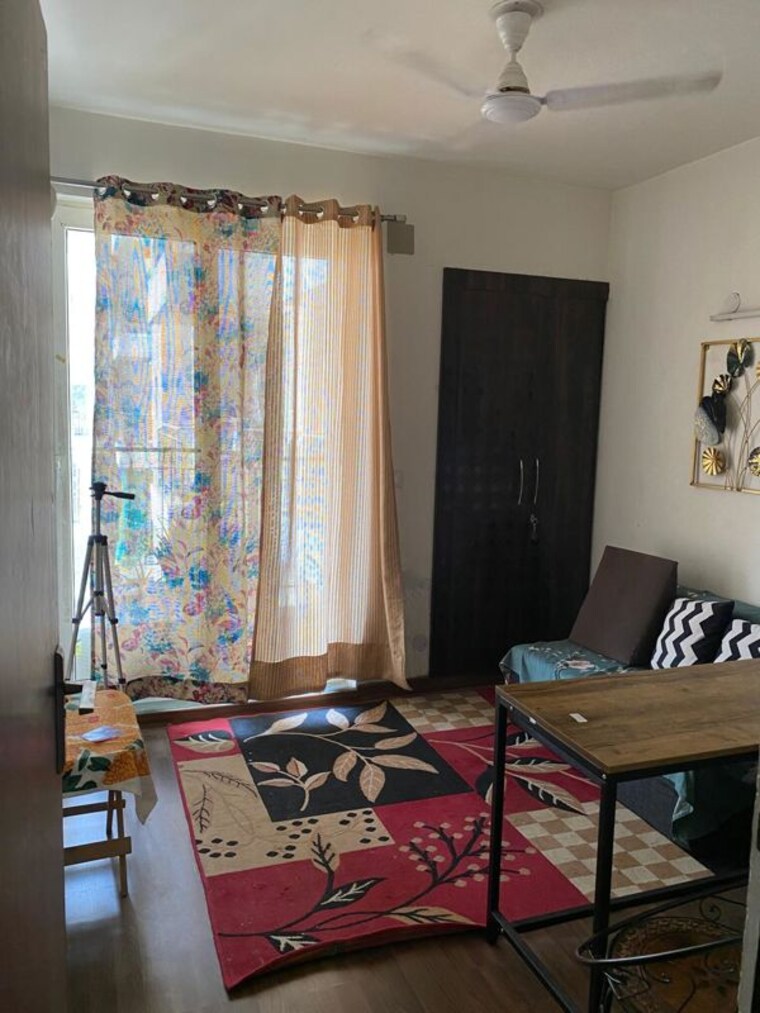 Bedroom, bptp-discovery-park 3.5 Bedroom 1848 Sq.Ft. Apartment In Sector 80 Faridabad 10599439