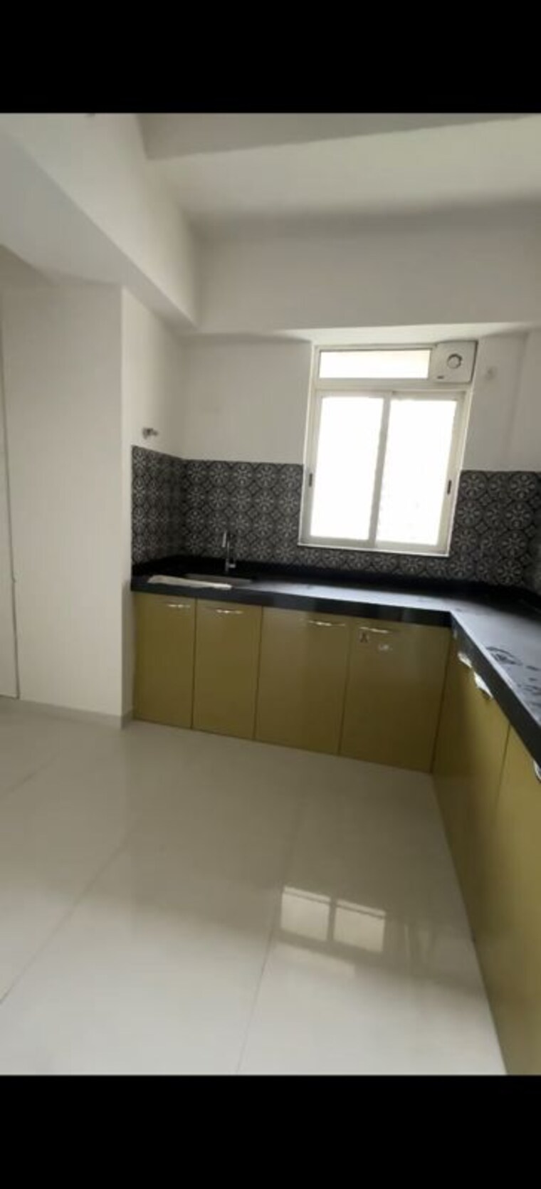 Kitchen, lodha-amara 2 Bedroom 735 Sq.Ft. Apartment In Kolshet Road Thane 10599466