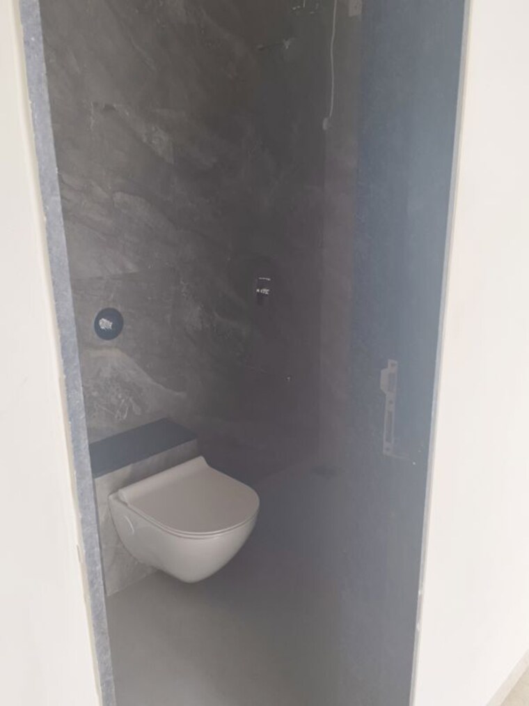 Bathroom, empire-meghna 2 Bedroom 711 Sq.Ft. Apartment In Borivali West Mumbai 10599449