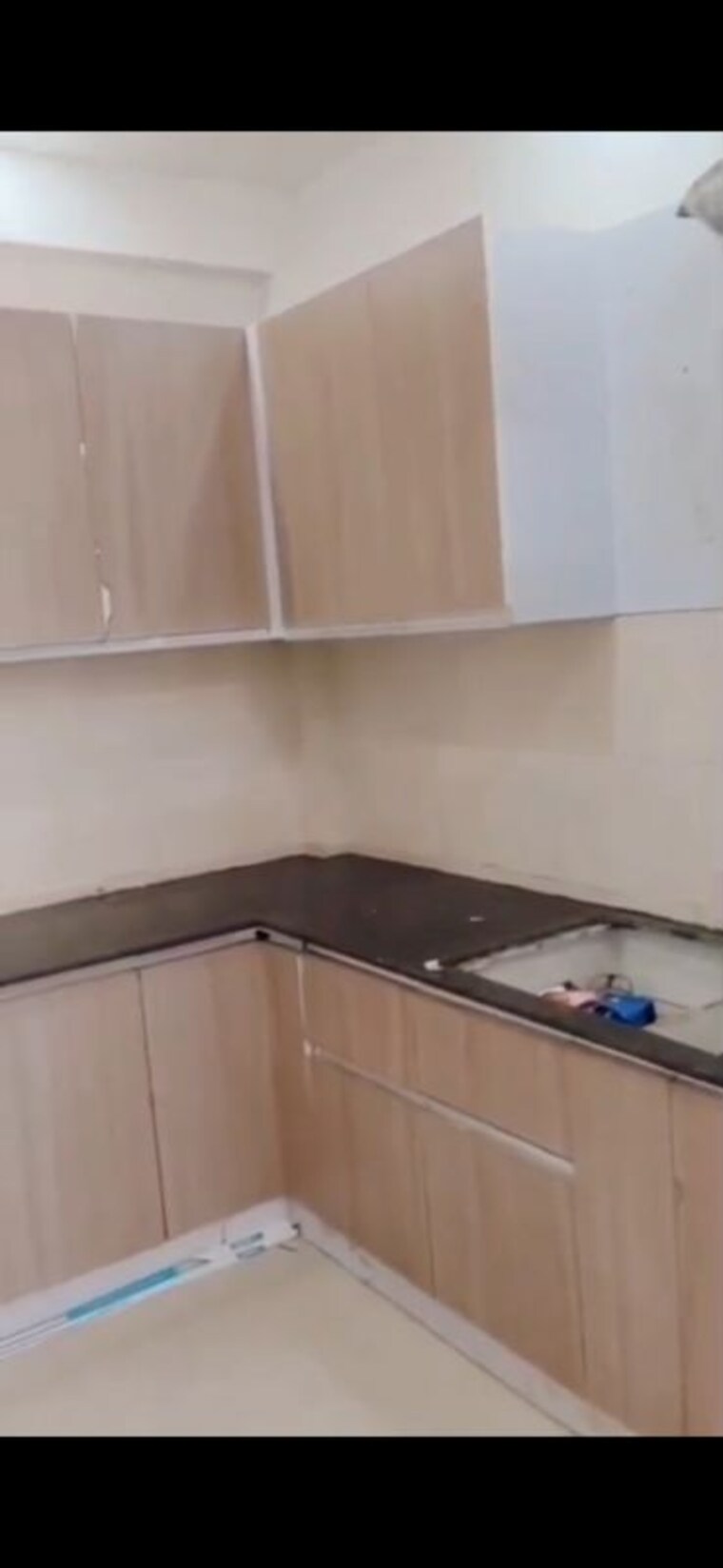Kitchen, lr-bluemoon-homes 2 Bedroom 1050 Sq.Ft. Apartment In Raj Nagar Extension Ghaziabad 10599481