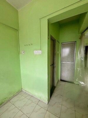 Room in 1 RK Apartment at Chembur – for Rent