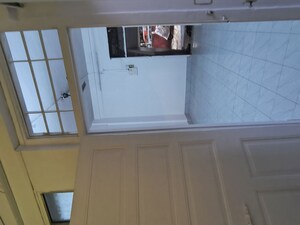 Room in 1 BHK Apartment at Ghatkopar East – for Rent