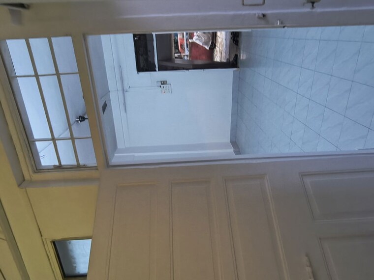 Room, ghatkopar east 1 Bedroom 500 Sq.Ft. Apartment In Ghatkopar East Mumbai 10599549
