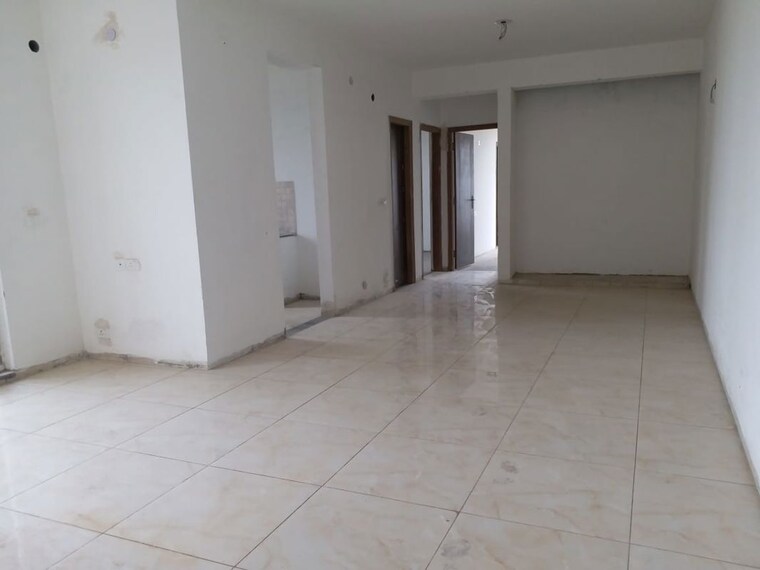 Room, bptp-discovery-park 3.5 Bedroom 1848 Sq.Ft. Apartment In Sector 80 Faridabad 10599475