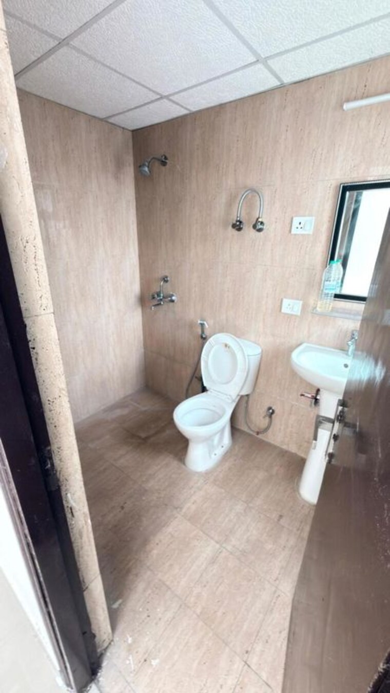Bathroom, trident-embassy-reso 2.5 Bedroom 1272 Sq.Ft. Apartment In Sector 1 Greater Noida Greater Noida 10599588