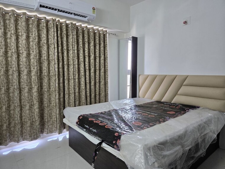 Bedroom, godrej-green-glades 3 Bedroom 2072 Sq.Ft. Apartment In Jagatpur Ahmedabad 10599601