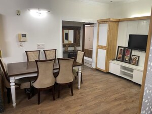3 BHK Builder Floor For Rent in Sector 52