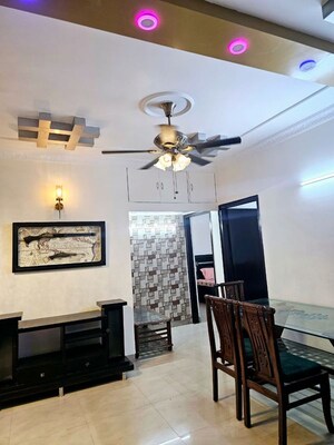 Team Area in 4 BHK Builder Floor at Sector 52 – for Rent