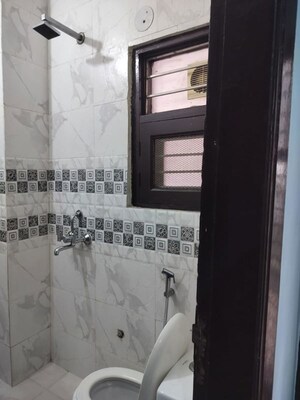 Bathroom in 2 BHK Builder Floor at Sector 46 – for Rent