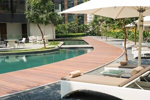 Swimming Pool in 4 BHK Apartment at Windsor Grande Residences, Andheri West – for Rent
