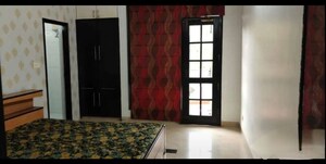 Bedroom in 3 BHK Apartment at Hazratganj – for Rent
