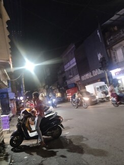 Retail Shop For Sale in Divine Terrace