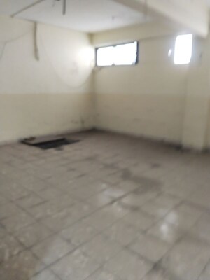 Room in  Shop at Divine Terrace, Camp – for Sale