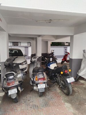 Parking in  Apartment at Quarter Gate, New Nana Peth – for Rent