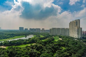 6+ BHK Penthouse – Exterior View View at DLF The Dahlias, Sector 54 - for Sale