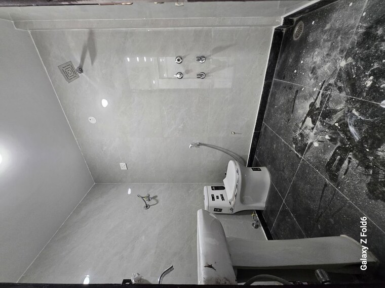 Bathroom, chattarpur 1 Bedroom 500 Sq.Ft. Apartment In Chattarpur Delhi 10599746