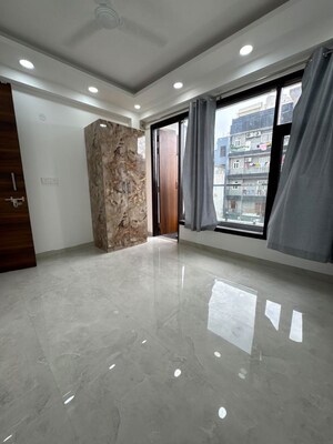 Room in 1 BHK Apartment at Chattarpur – for Rent