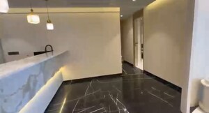 Furnished Amenities in 5 BHK Apartment at The Park Residency Andheri, Andheri West – for Rent