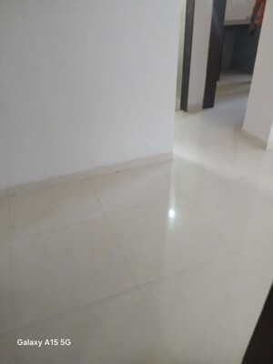 Room in 3 BHK Apartment at Keshavnidhi Apartment, Borivali West – for Sale