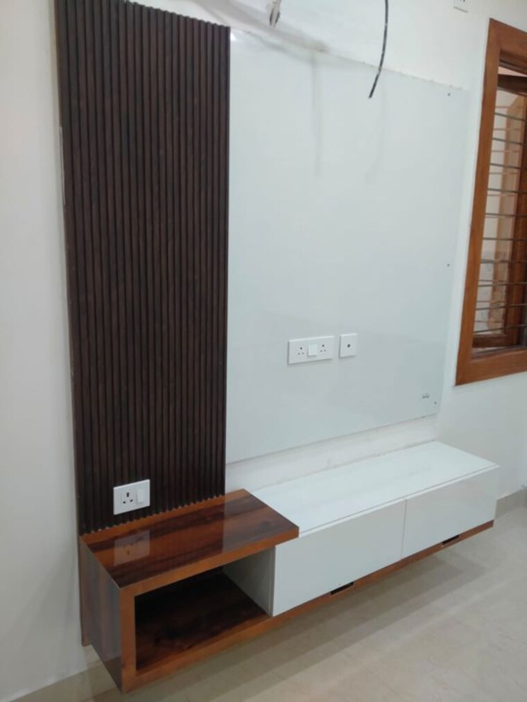 Bathroom, unnati-fortune-the-aranya 2.5 Bedroom 1280 Sq.Ft. Apartment In Sector 119 Noida 10599765