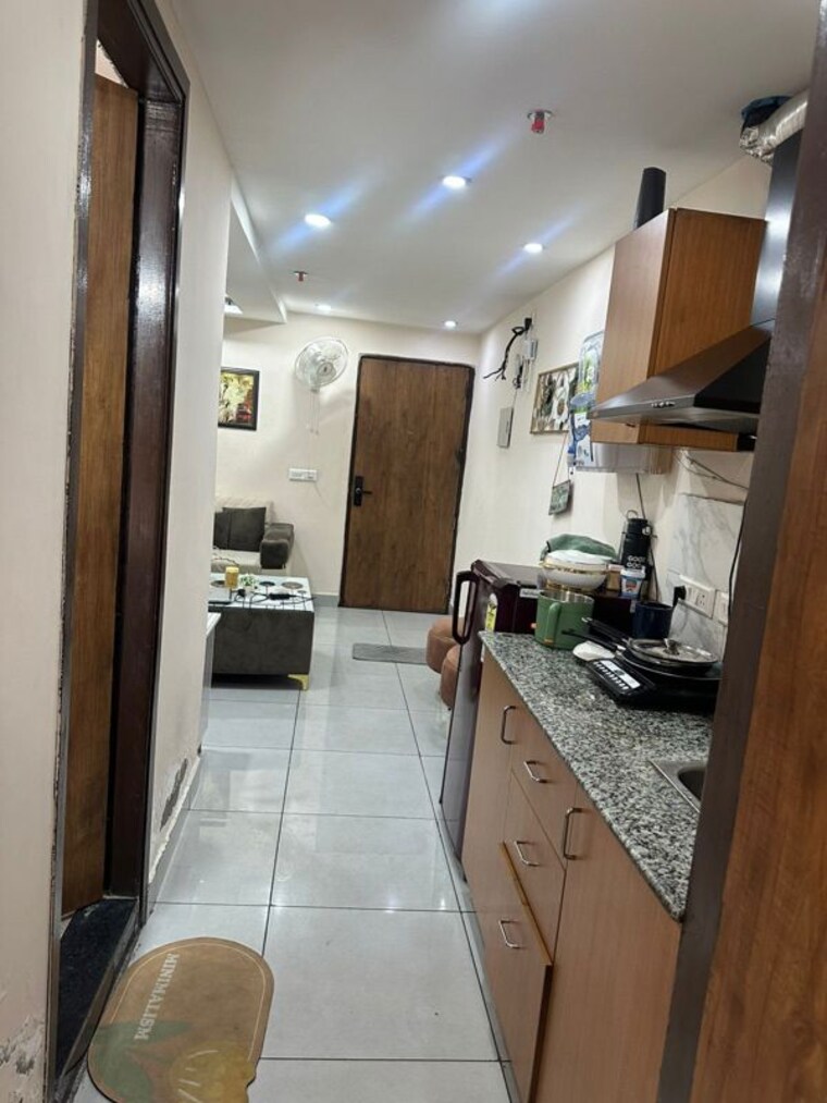 Kitchen, chandigarh-citi-center 1 Bedroom 650 Sq.Ft. Apartment In Vip Road Zirakpur 10528117
