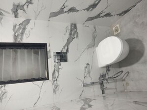 Bathroom in 3 BHK Apartment at Mahavir Shikhhar, Borivali West – for Sale