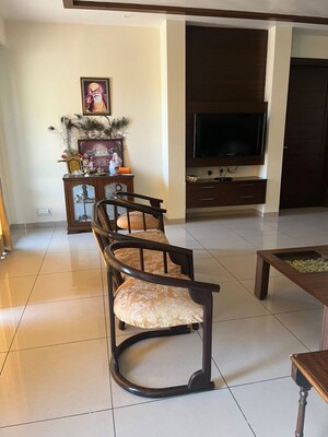 Living Room in 6+ BHK Independent House at Sector 8 – for Rent