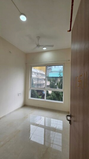 Room in 2 BHK Apartment at Adarsh Nagar CHS Worli, Worli – for Rent