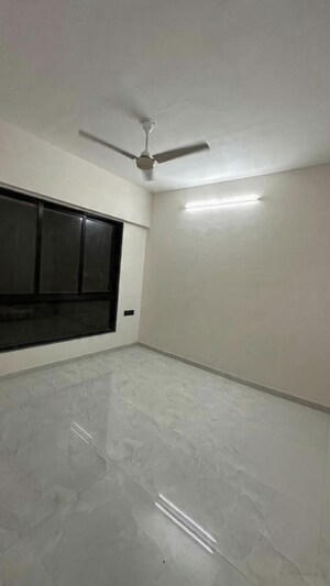 Room in 1 BHK Apartment at Paradigm Antalya, Oshiwara – for Rent