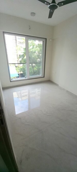 Bedroom in 1 BHK Apartment at Pant Nagar – for Rent