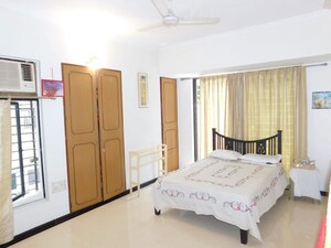 Bedroom in 2 BHK Apartment at Union Park Khar West, Khar West – for Rent