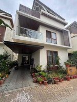 4 BHK + Prayer Room,Servant Room,Study Room,Extra Room,Basement,Store Room 2600 Sq.Ft. Villa in 42 Mark One
