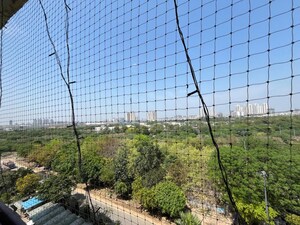 Plot Area in 3 BHK Builder Floor at Sector 9a – for Sale