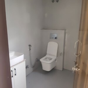 Bathroom in 2.5 BHK Builder Floor at Sector 9 – for Rent