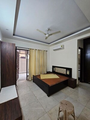 Bedroom in 3 BHK Builder Floor at Sector 9 – for Rent