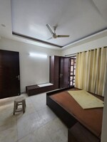 3 BHK + Study Room 2250 Sq.Ft. Builder Floor in Sector 9