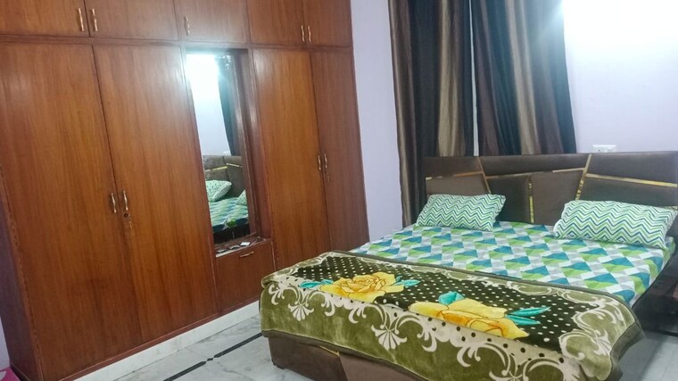 Bedroom, sector 9 2 Bedroom 1450 Sq.Ft. Builder Floor In Sector 9 Gurgaon 10599903